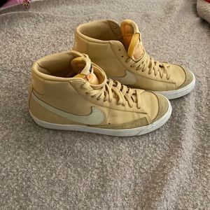 Great condition Nike Blazers!